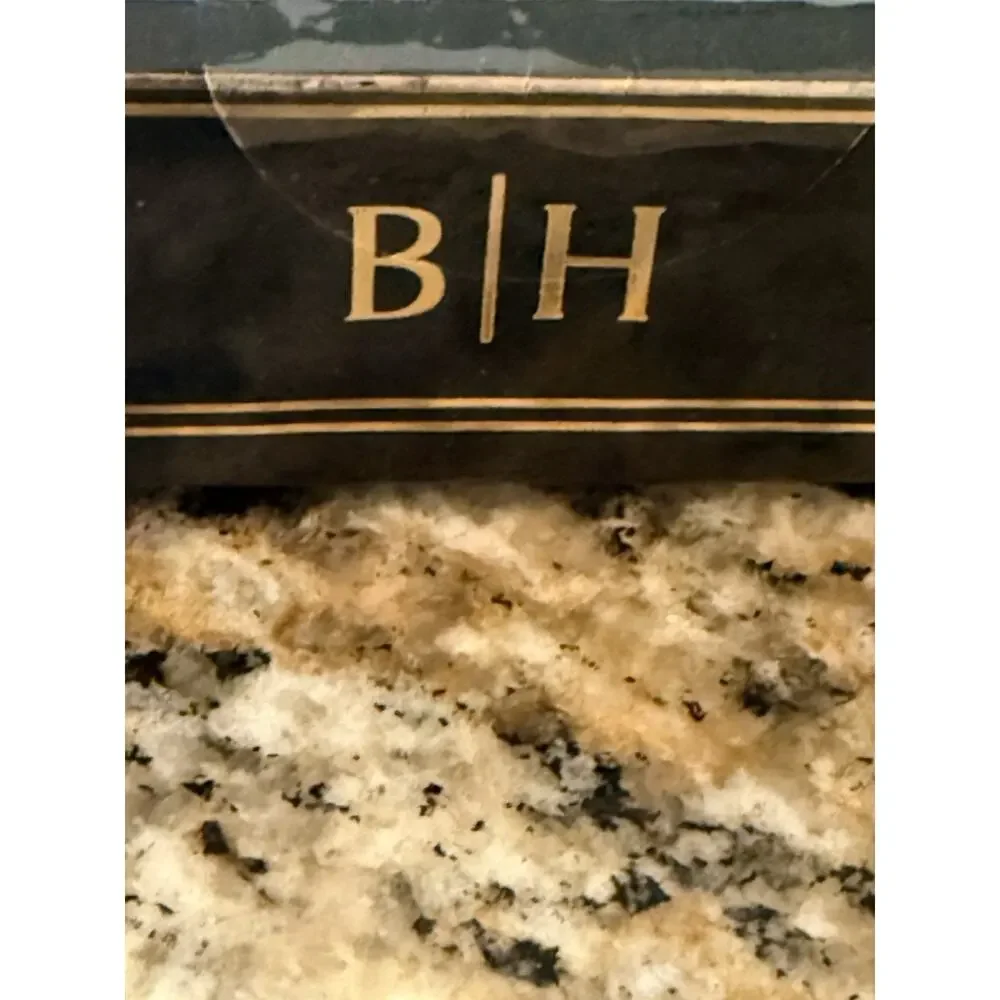 Beekman Home~ Michael Aram Style~ Parcel Gilt Dogwood Wine Bottle Stopper